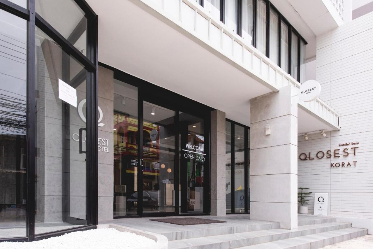 Qlosest Hotel 나콘라차시마 외부 사진