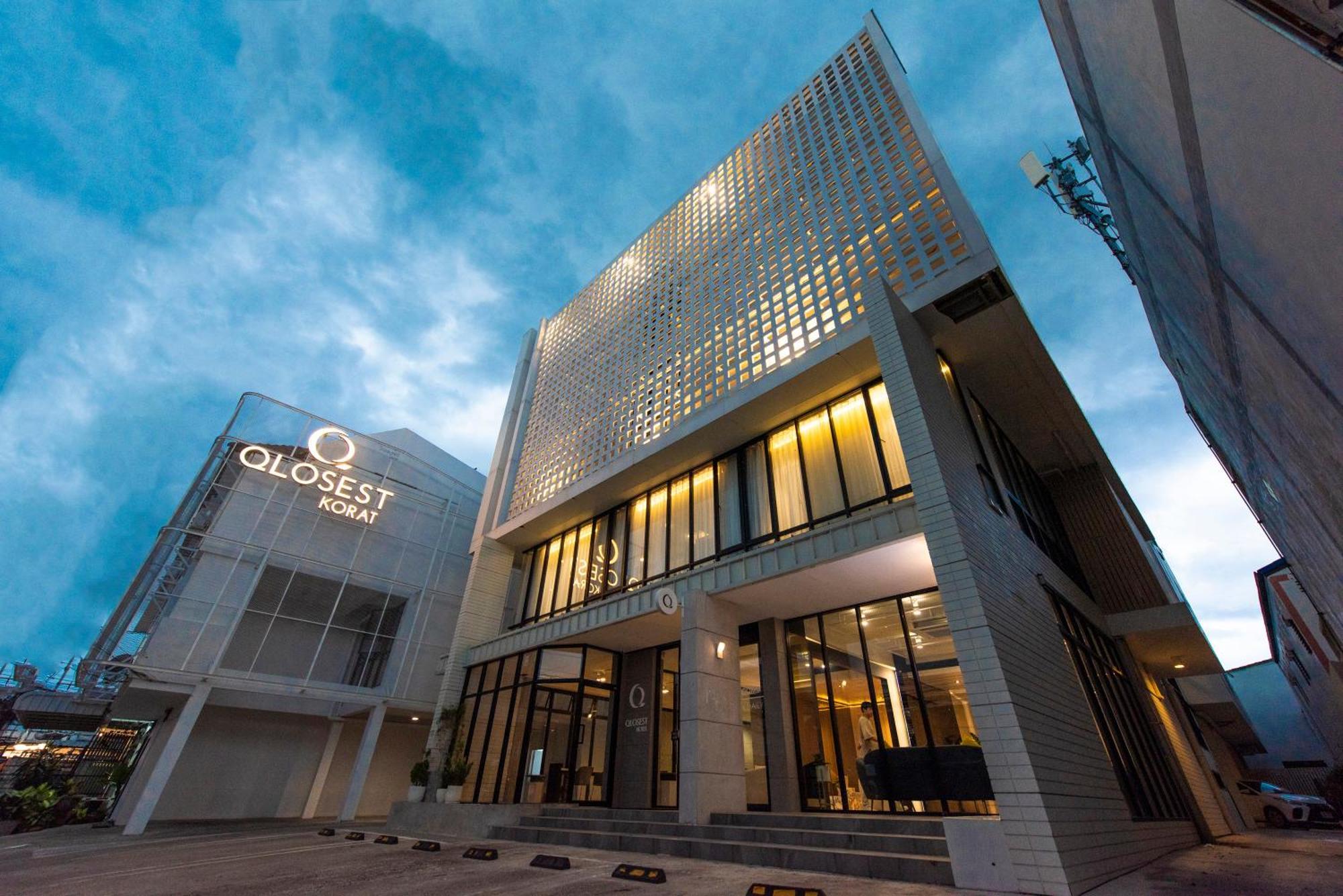 Qlosest Hotel 나콘라차시마 외부 사진